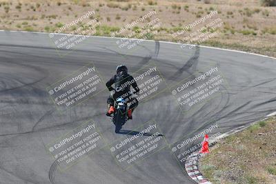 media/Apr-20-2025-AHRMA (Sun) [[393a79c373]]/Race/Group 2/Turn 4b/